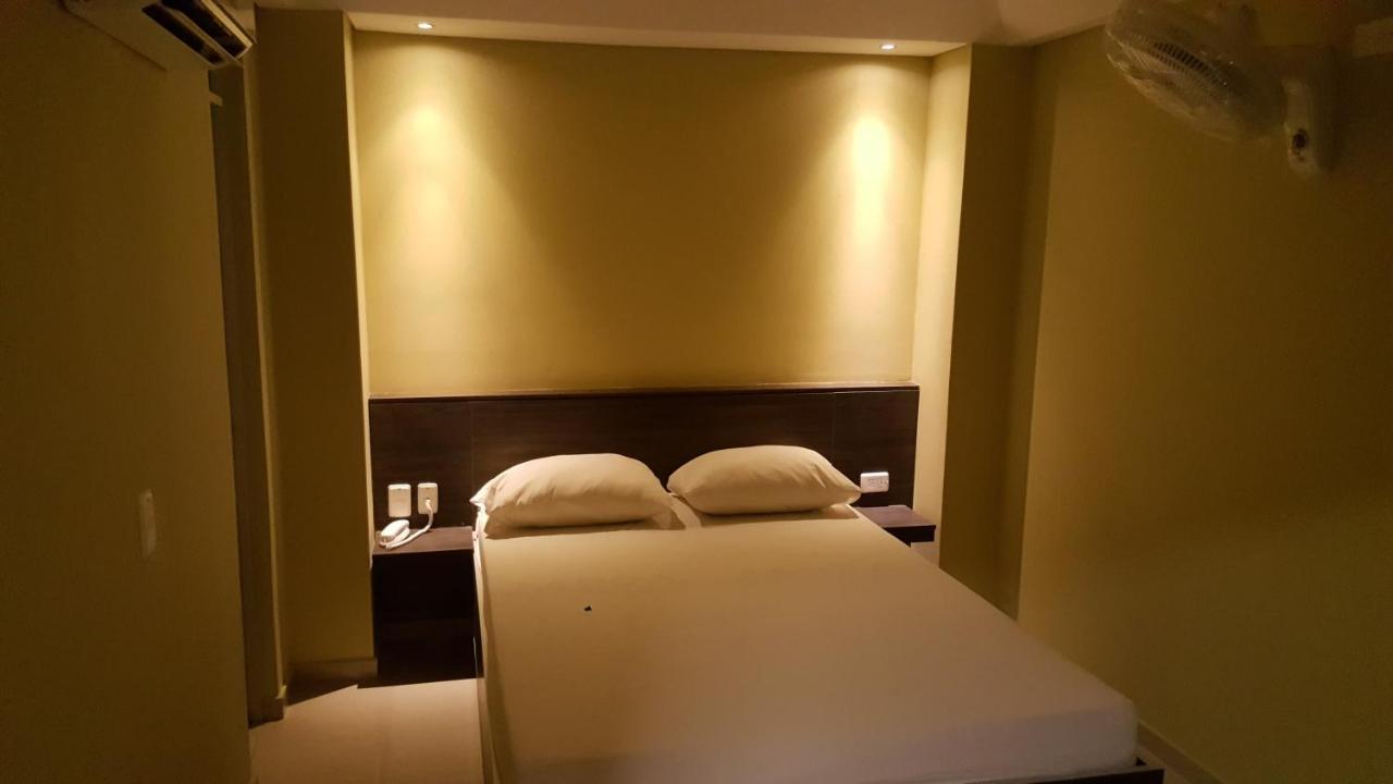 Hotel 56 Avenue Plaza 巴兰基亚 外观 照片