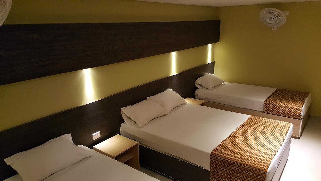 Hotel 56 Avenue Plaza 巴兰基亚 外观 照片