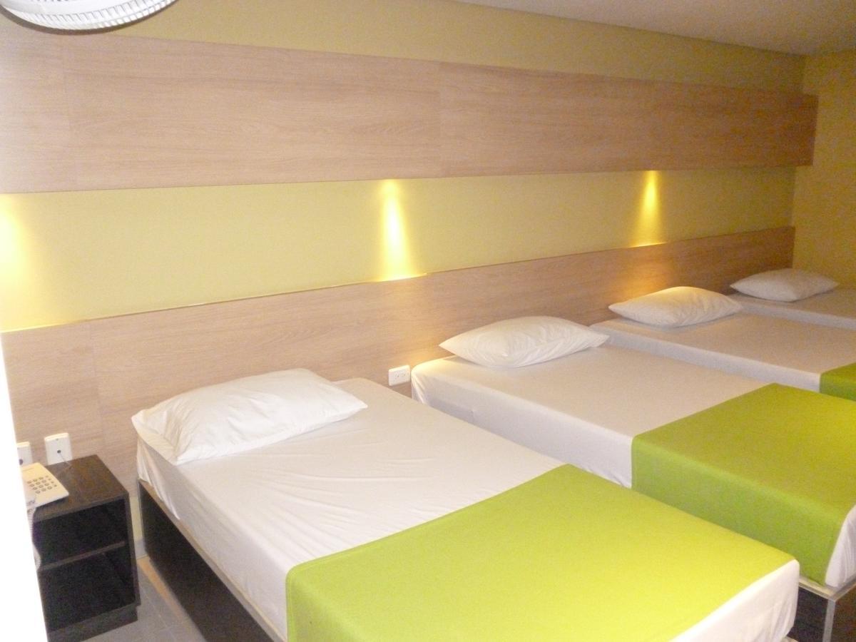 Hotel 56 Avenue Plaza 巴兰基亚 外观 照片