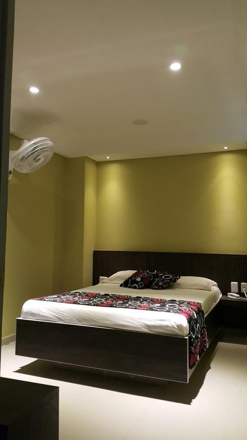 Hotel 56 Avenue Plaza 巴兰基亚 外观 照片
